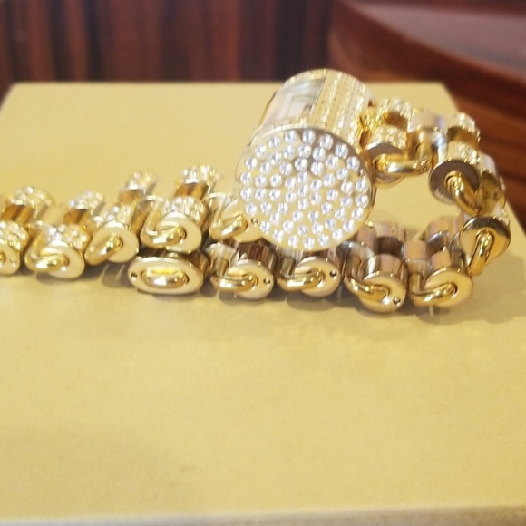 D&G womens watch